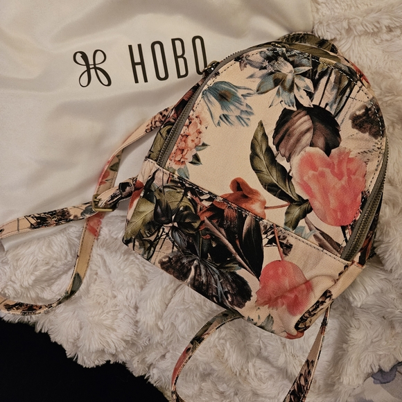 HOBO Handbags - ✨️NWT-Hobo Juno Mini Backpack - Botanical Floral